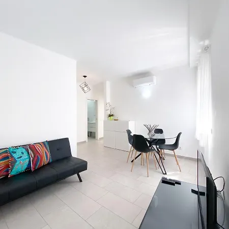 Modern In The Heart Of #1942