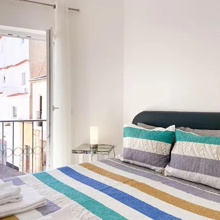 Apartment Modern In The Heart Of #1942 *