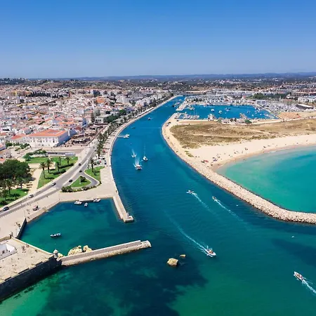 Modern In The Heart Of #1942 * Lagos